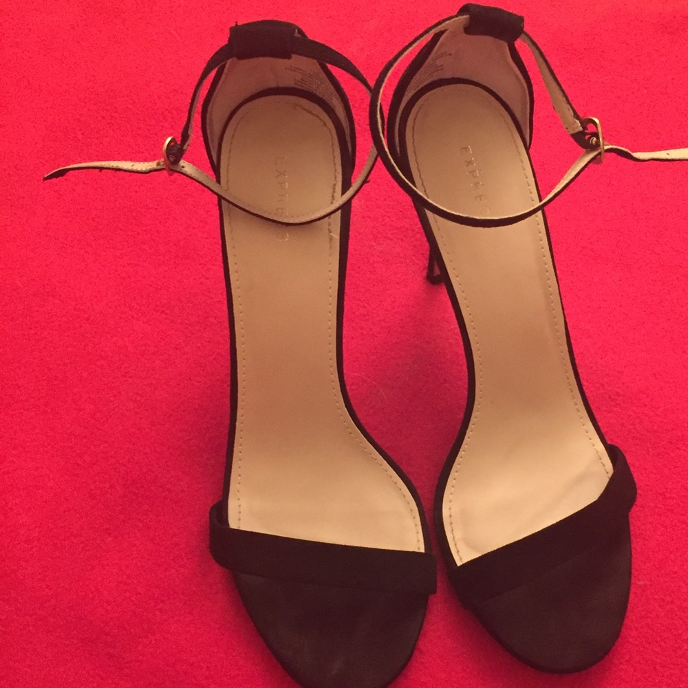 🚫SOLD🚫 Express Evening Sandals Size 8
