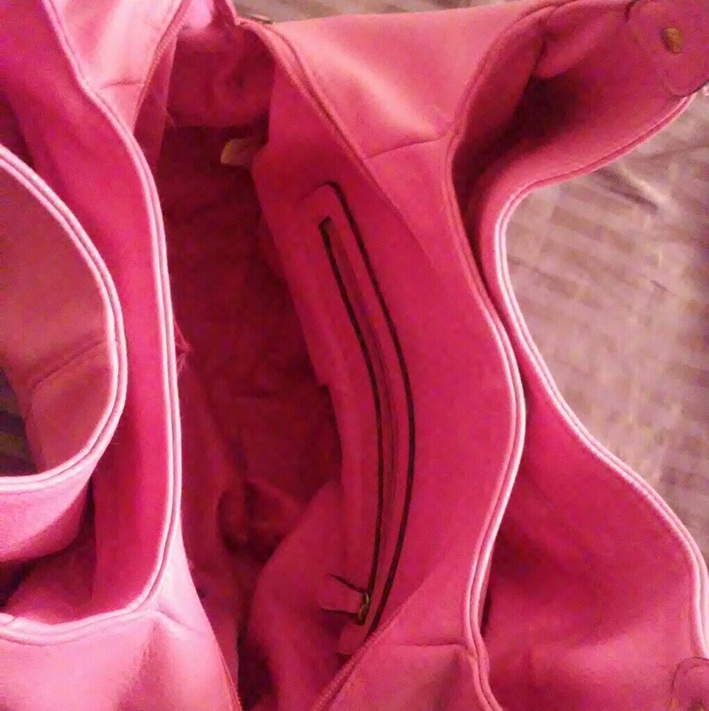 Pink purse - Picture 2 of 3