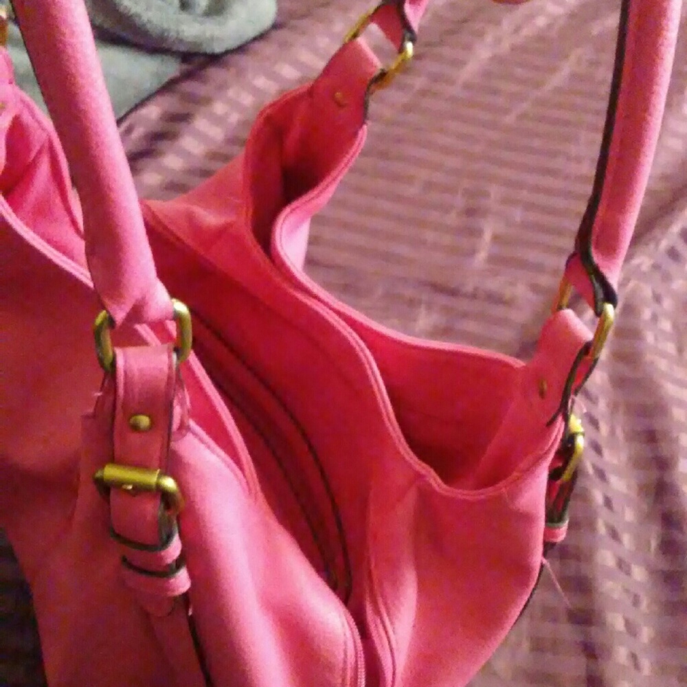 Pink purse - Picture 3 of 3