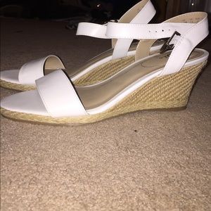 Low wedges