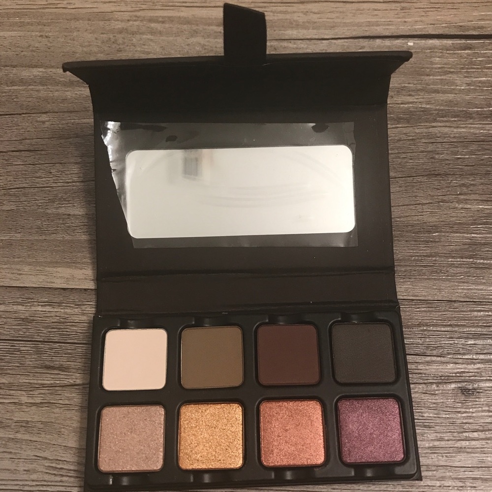 NEW UNUSED Viseart Petit Pro Eyeshadow Palette