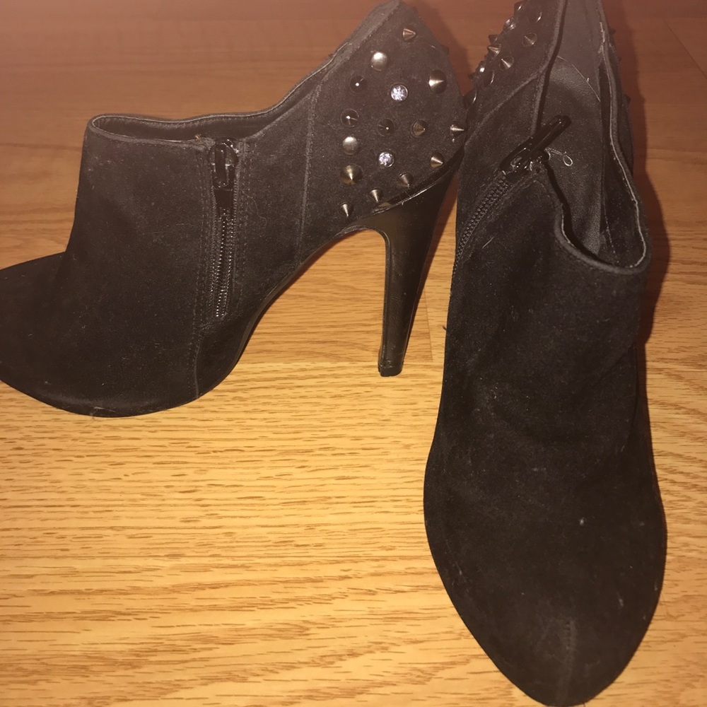 Spiked Heeled Booties