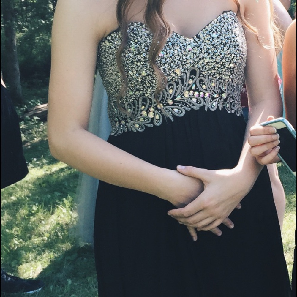Black strapless prom dress