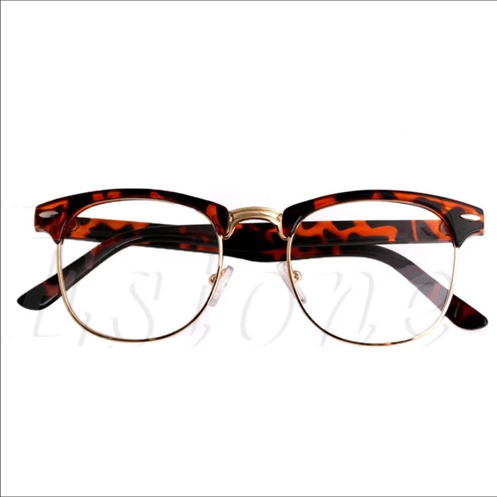 Women's fashion glasses