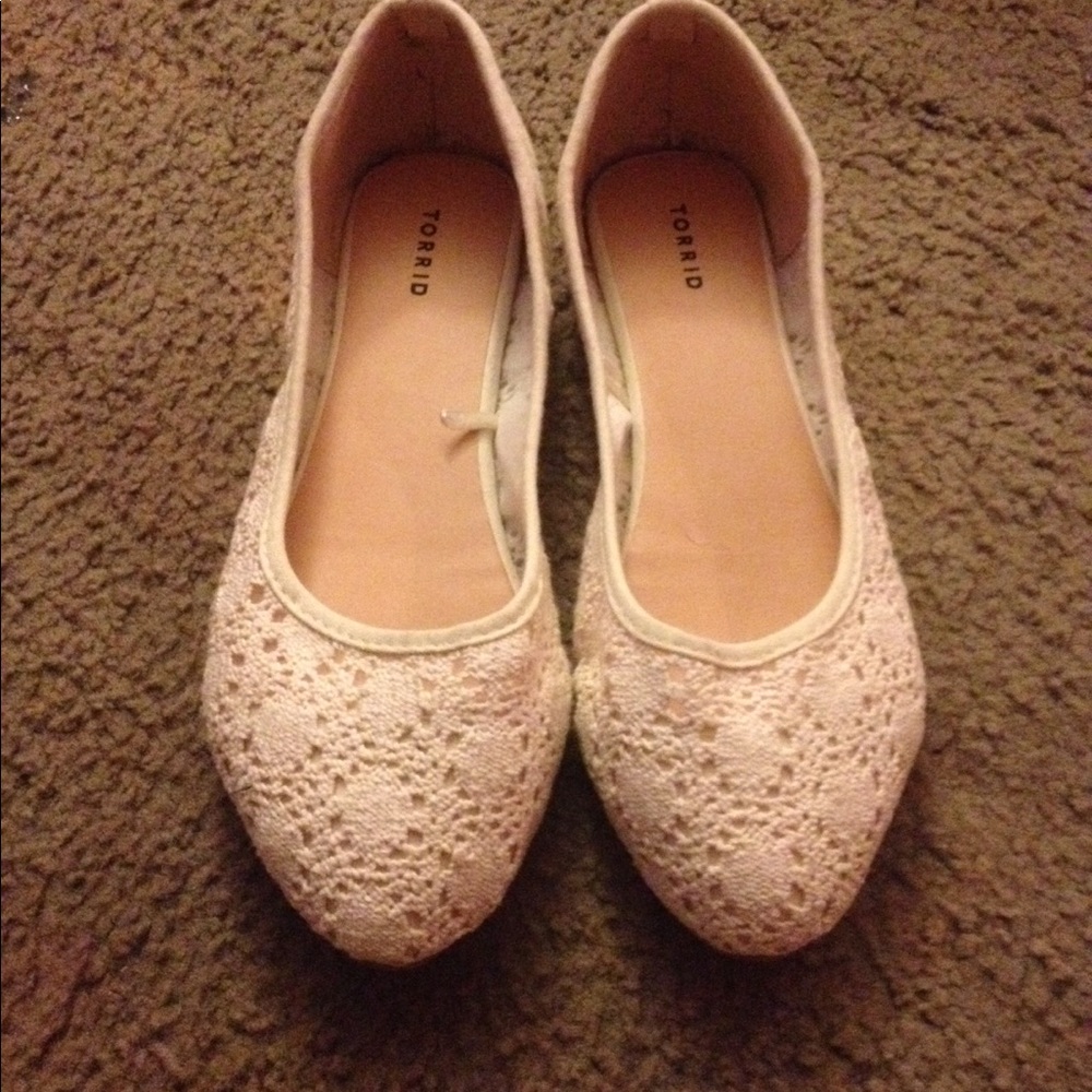 Lane Bryant lace flats! Never worn!