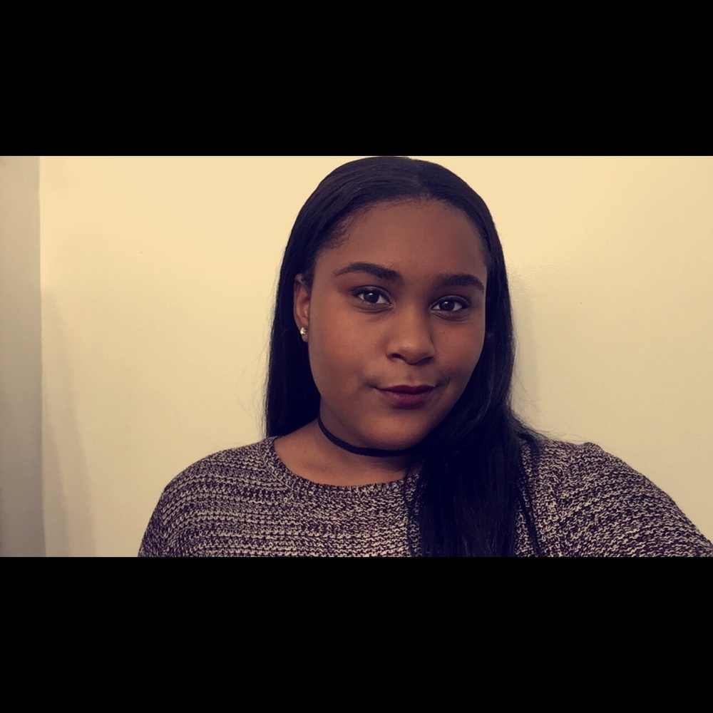 Meet your Posher, Nicole