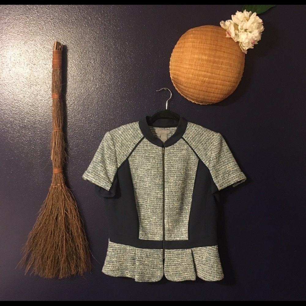 Short sleeve peplum Jacket