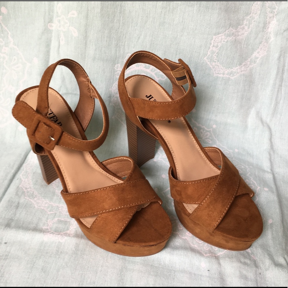 Cognac colored JustFab heels