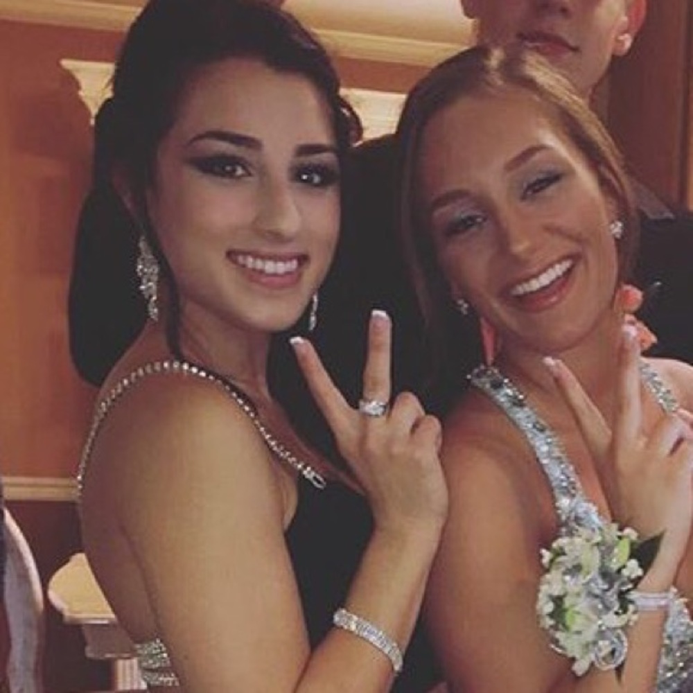 Meet your Posher, Daniela