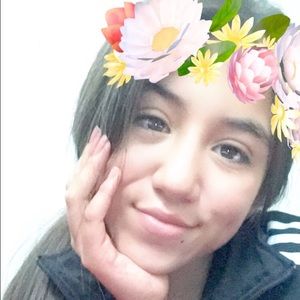 Meet your Posher, Jocelyn