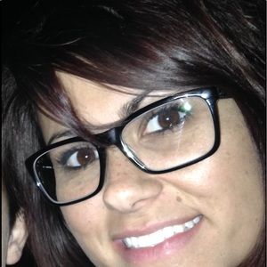 Meet your Posher, Kacey