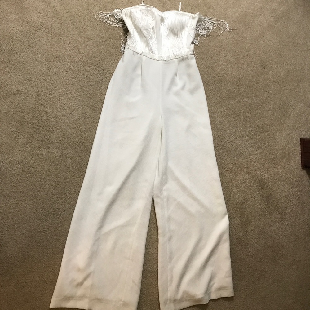 Beautiful jumpsuit.