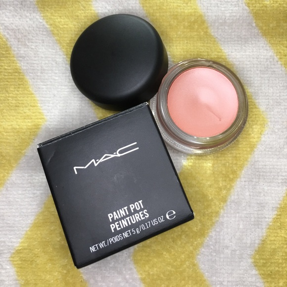 M•A•C Cosmetics Perky Paint Pots 🎨 - Picture 2 of 3