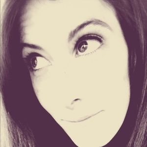 Meet your Posher, Noelle