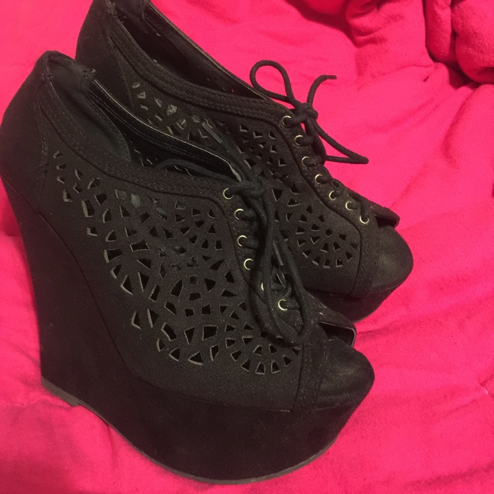 Open toe wedge sandals🚫sold🚫