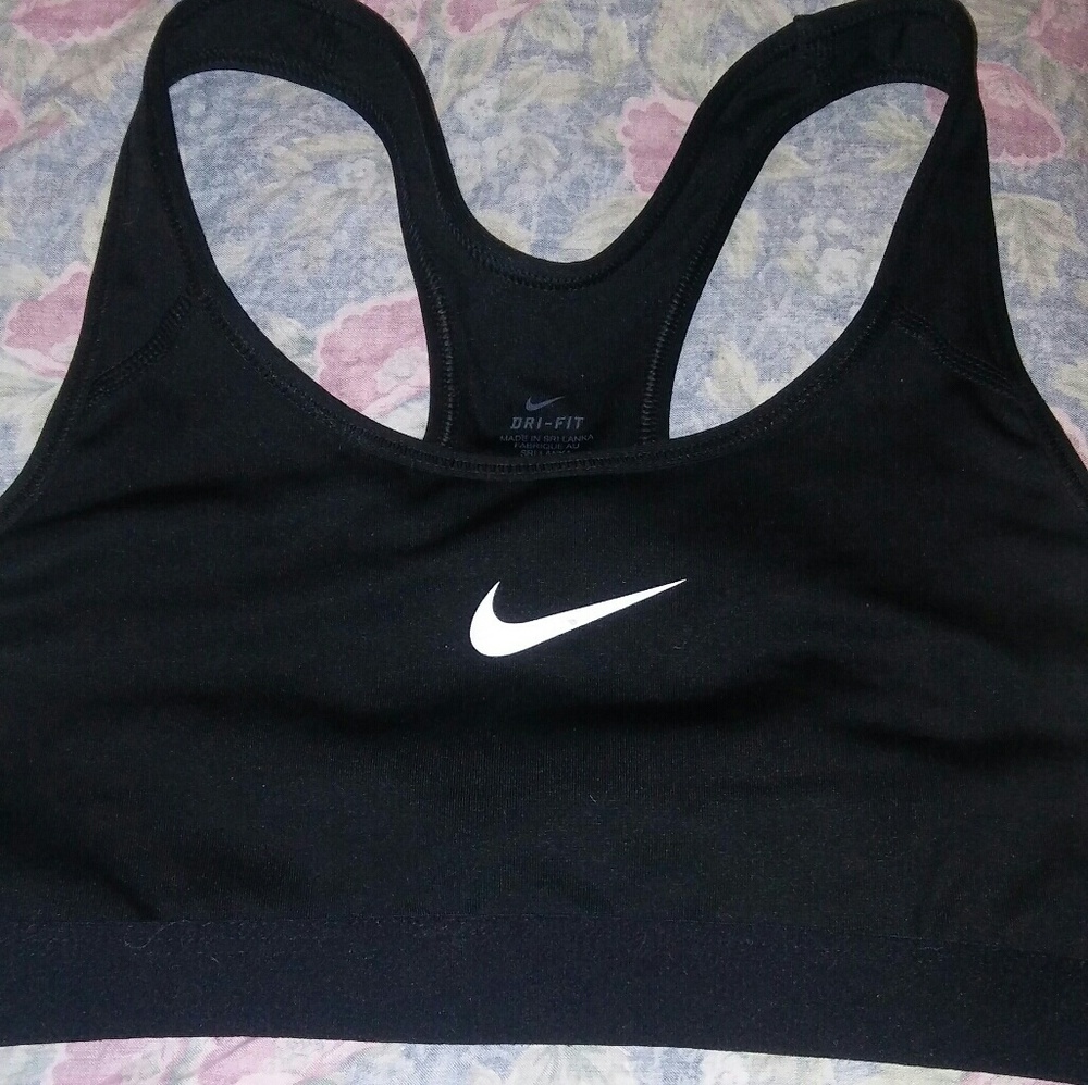 Nike sports bra
