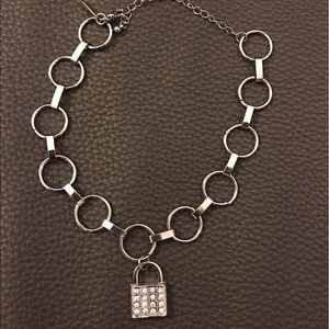 Padlock link choker necklace