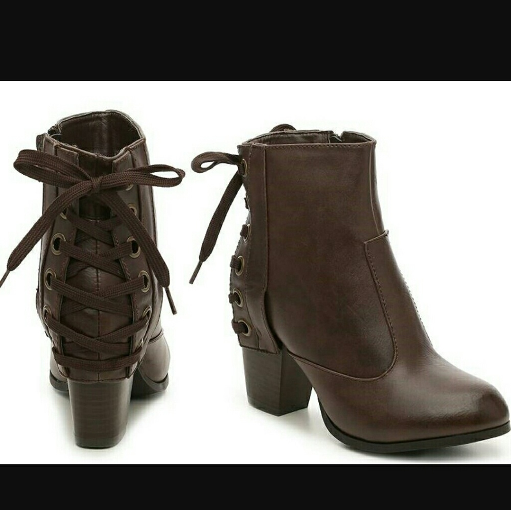 2 lips too scamp bootie