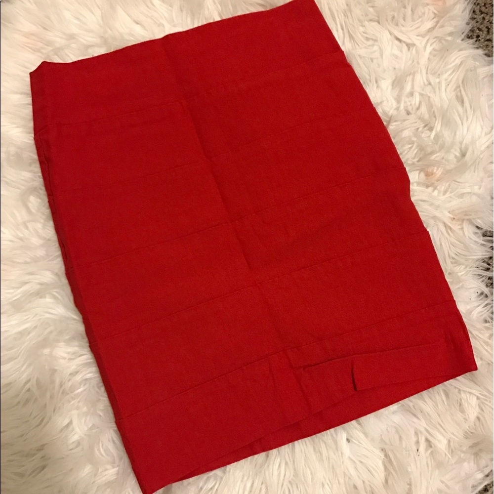 Red bodycon skirt