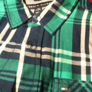 KIDS LARGE (16/18) TOMMY HILFIGER FLANNEL