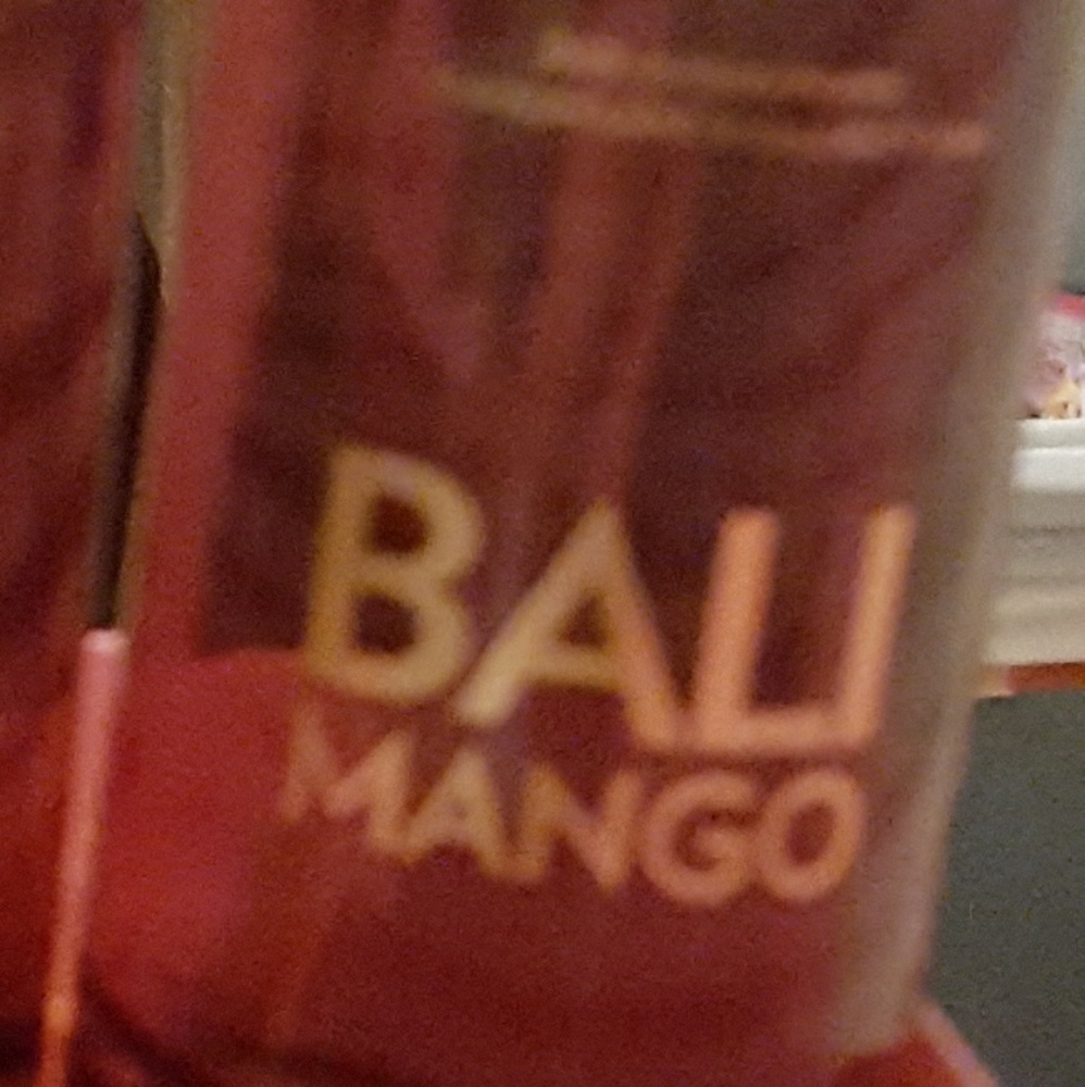 SOLD!Bath and Body Works Bali Mango Fragrance Mist