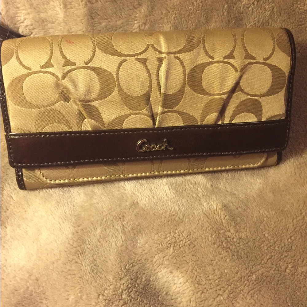 Authentic Coach Wallet