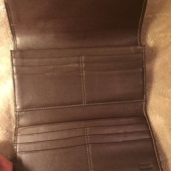 Authentic Coach Wallet - Picture 3 of 4