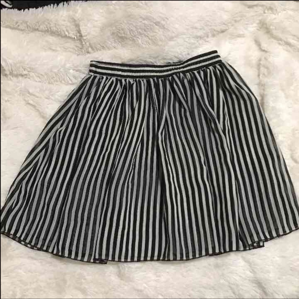 American apparel skirt XS/S