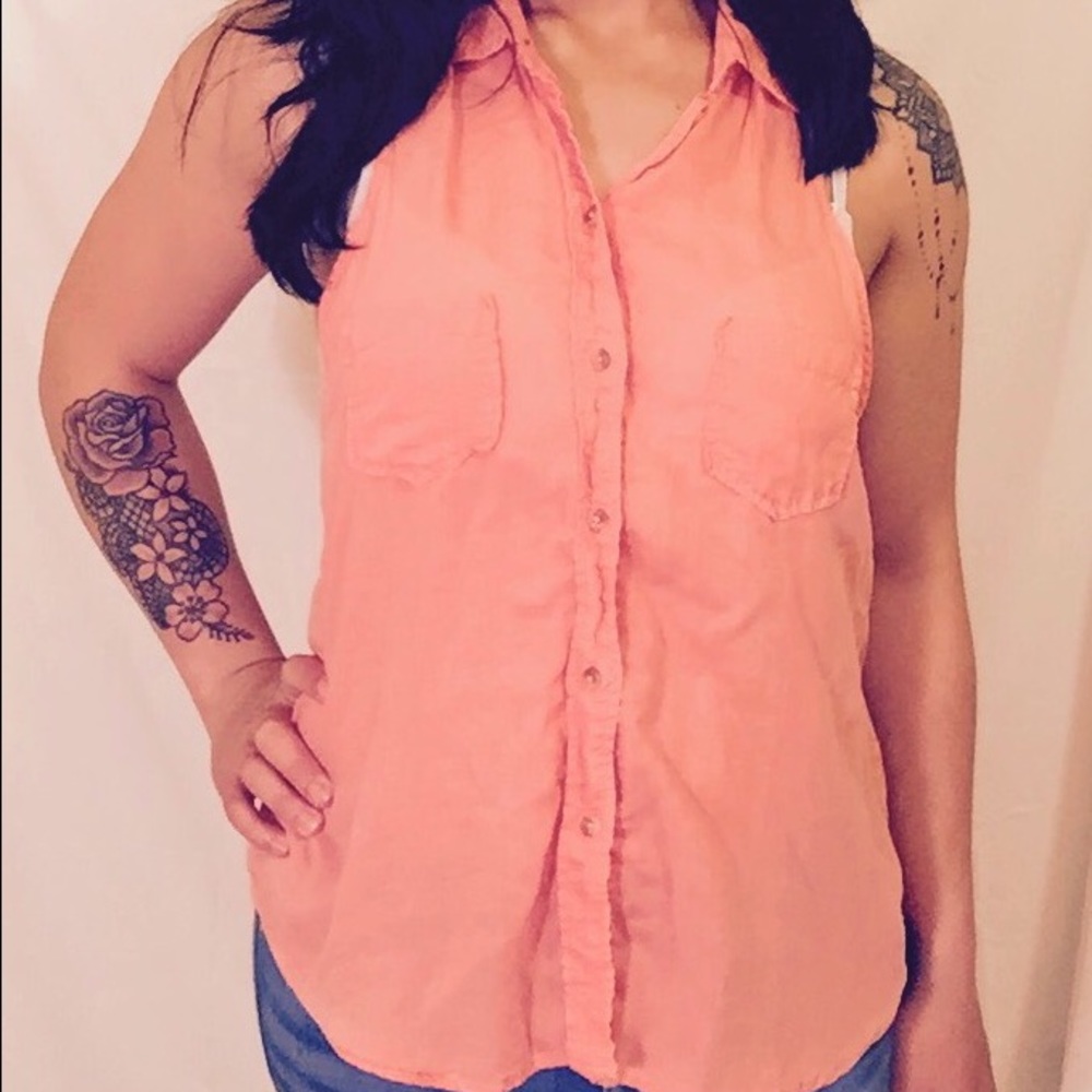American Eagle Outfitters Women's Button Down Vest