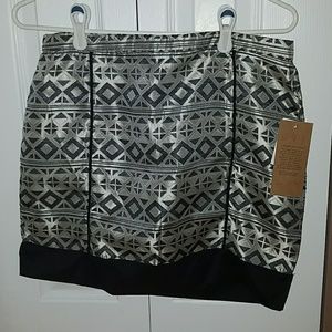 NWT Paper crane skirt
