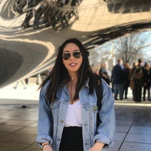 Meet your Posher, Briana