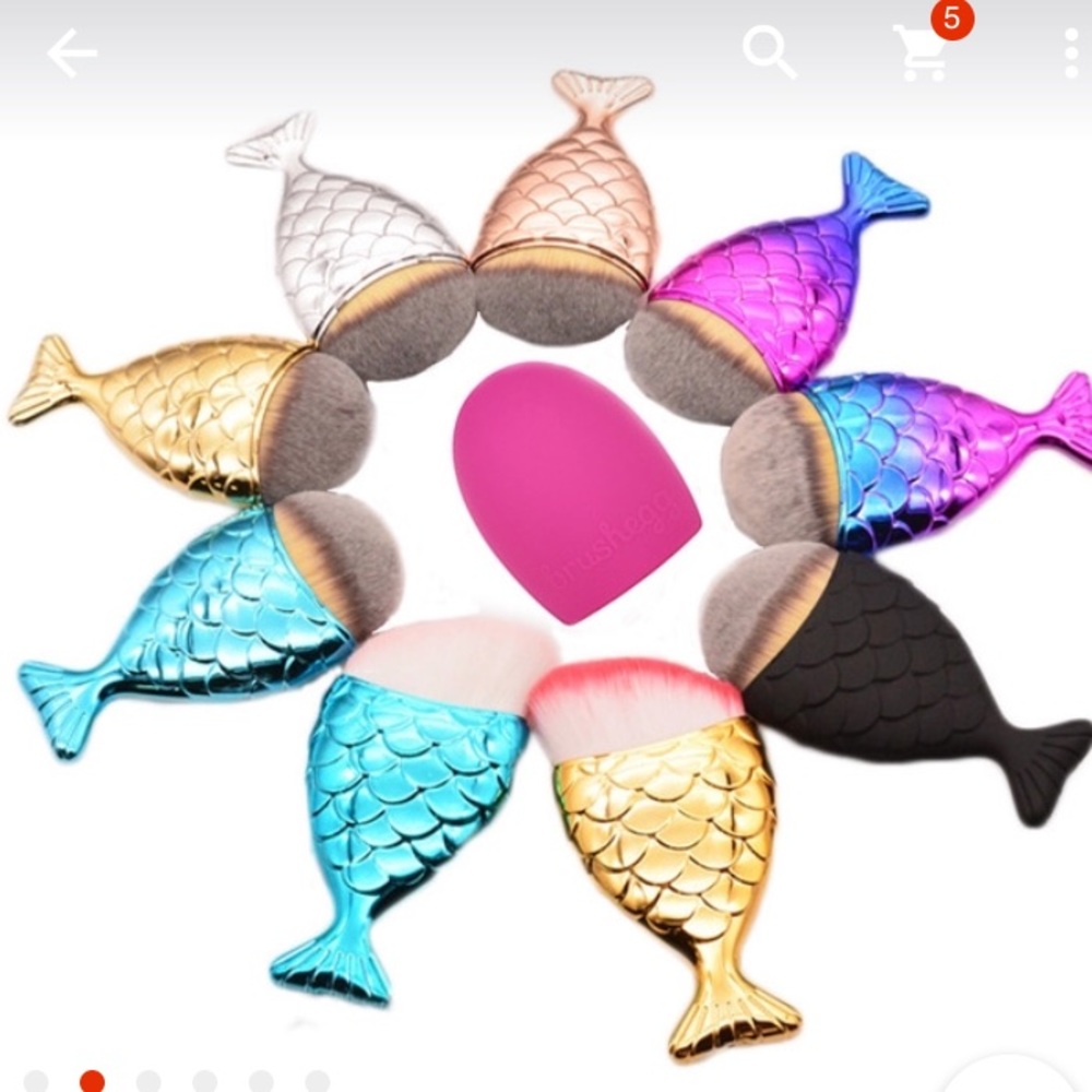 10 x 1 Sale!! Host Pick Mermaid tail brush - Picture 2 of 4