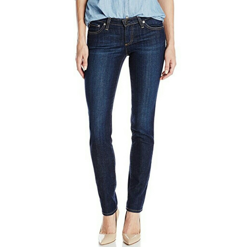 AG Stilt Cigarette Jeans