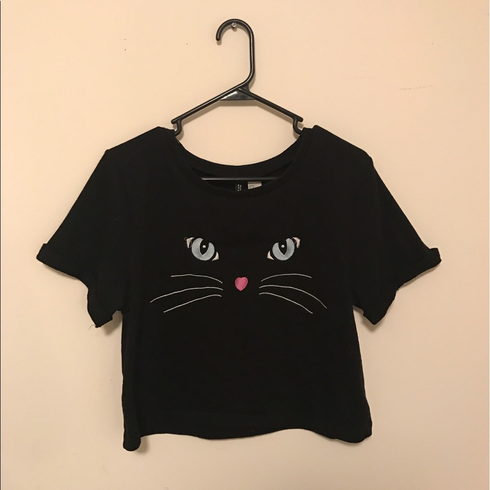Cat Eye Crop Top