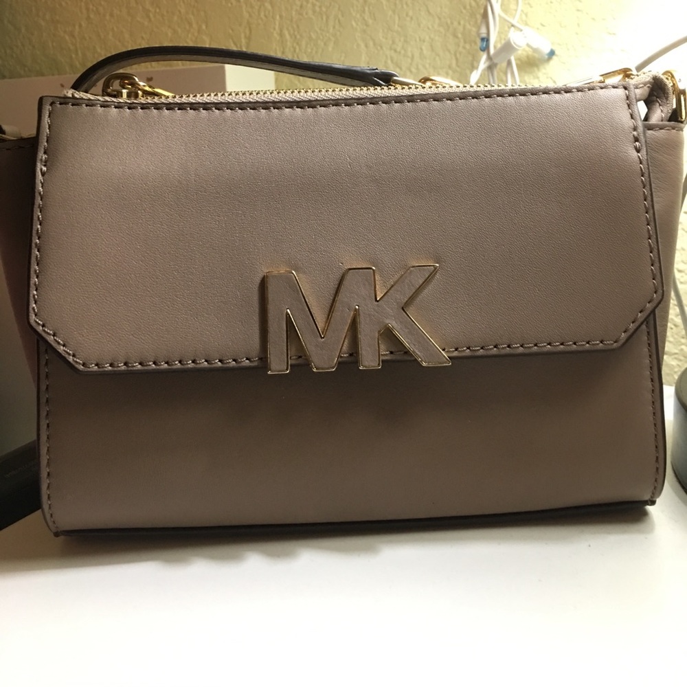 Michael Kors small purse