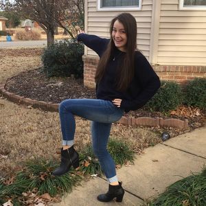 Meet your Posher, Jada