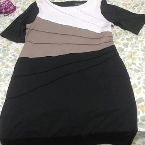 Black/Tan/White 3/4 Sleeve Dress