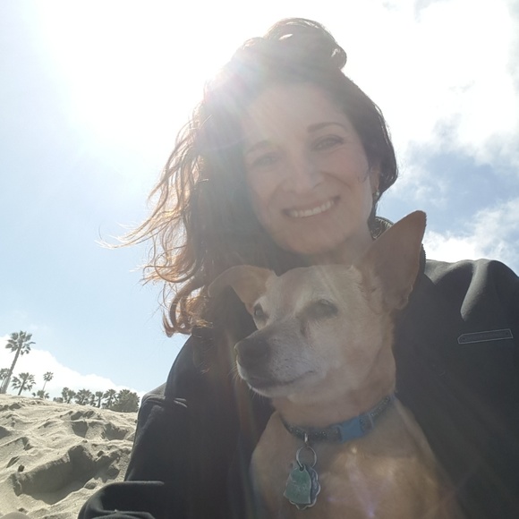 I'm a POSH AMBASSADOR! Yay! Buy with confidence! - Picture 4 of 8