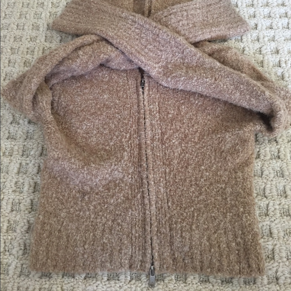Jacket - Picture 3 of 3