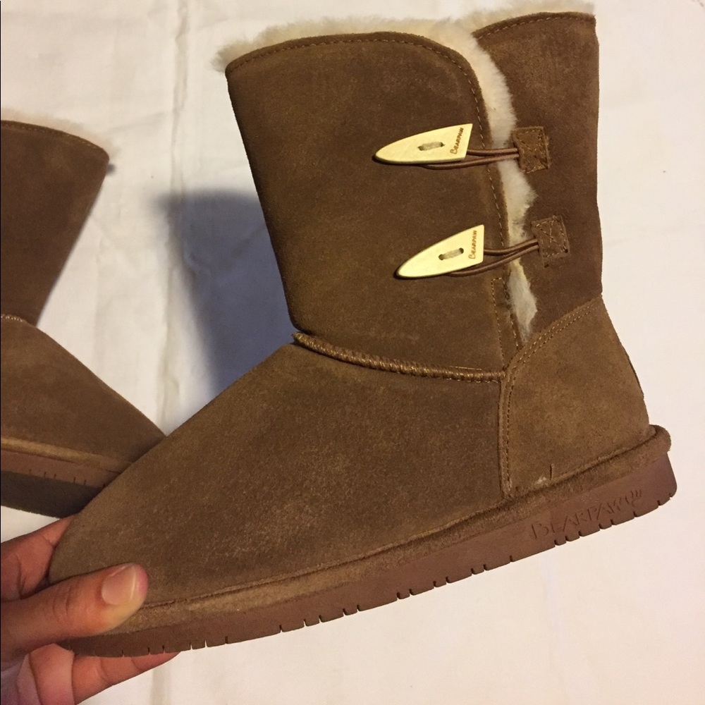 Bear Paw 🐻 Fur Boots Size 10