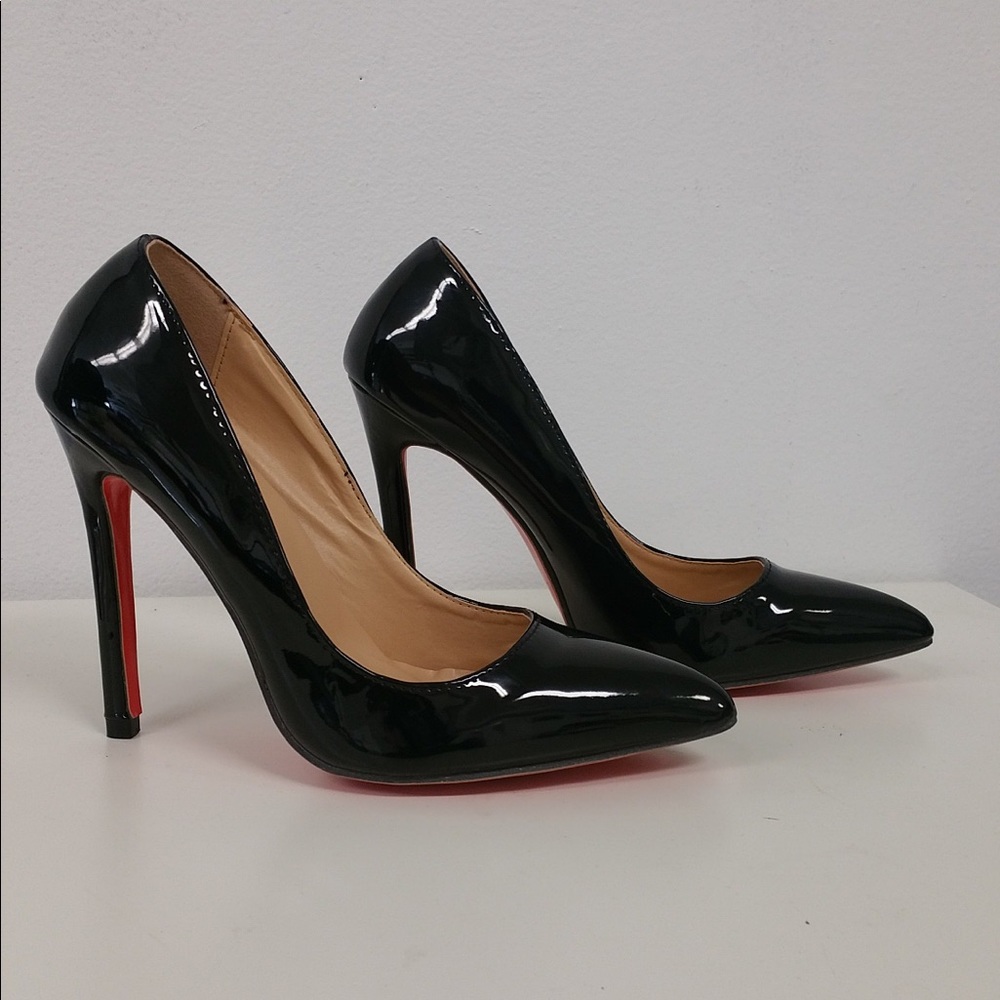 Red bottom high heels 👌🏼🎉