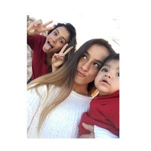 Meet your Posher, Alexis