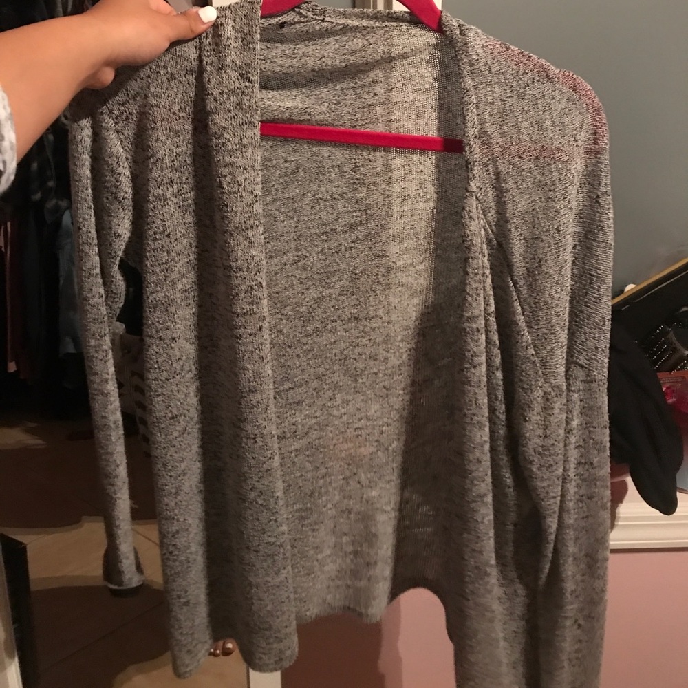 GREY CARDIGAN