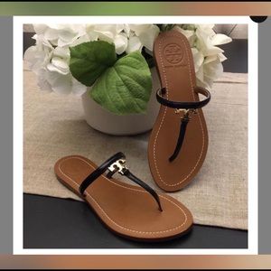 Tory Burch T Logo Flat sandal size 7.5