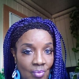 Meet your Posher, Debra