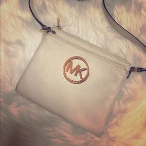Michael Kors Fulton Vanilla White Crossbody Bag!