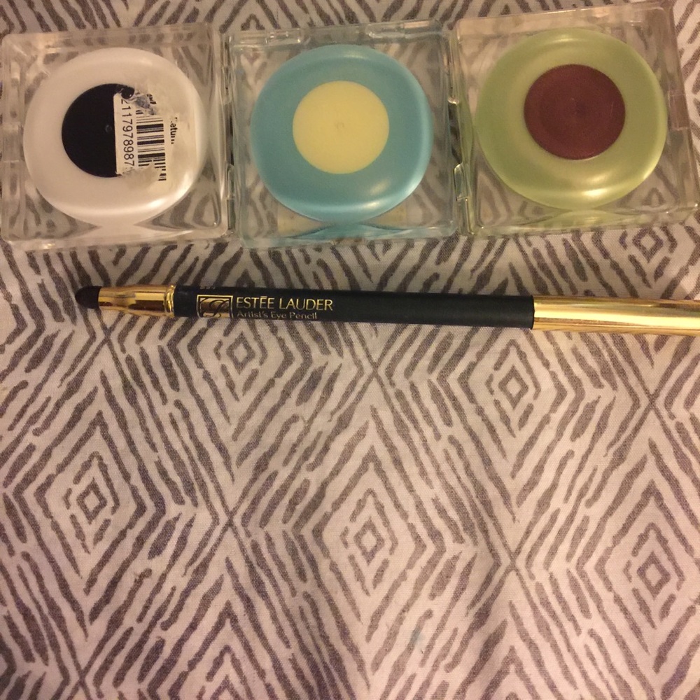 Brand new Estée Lauder eyeshadows lot