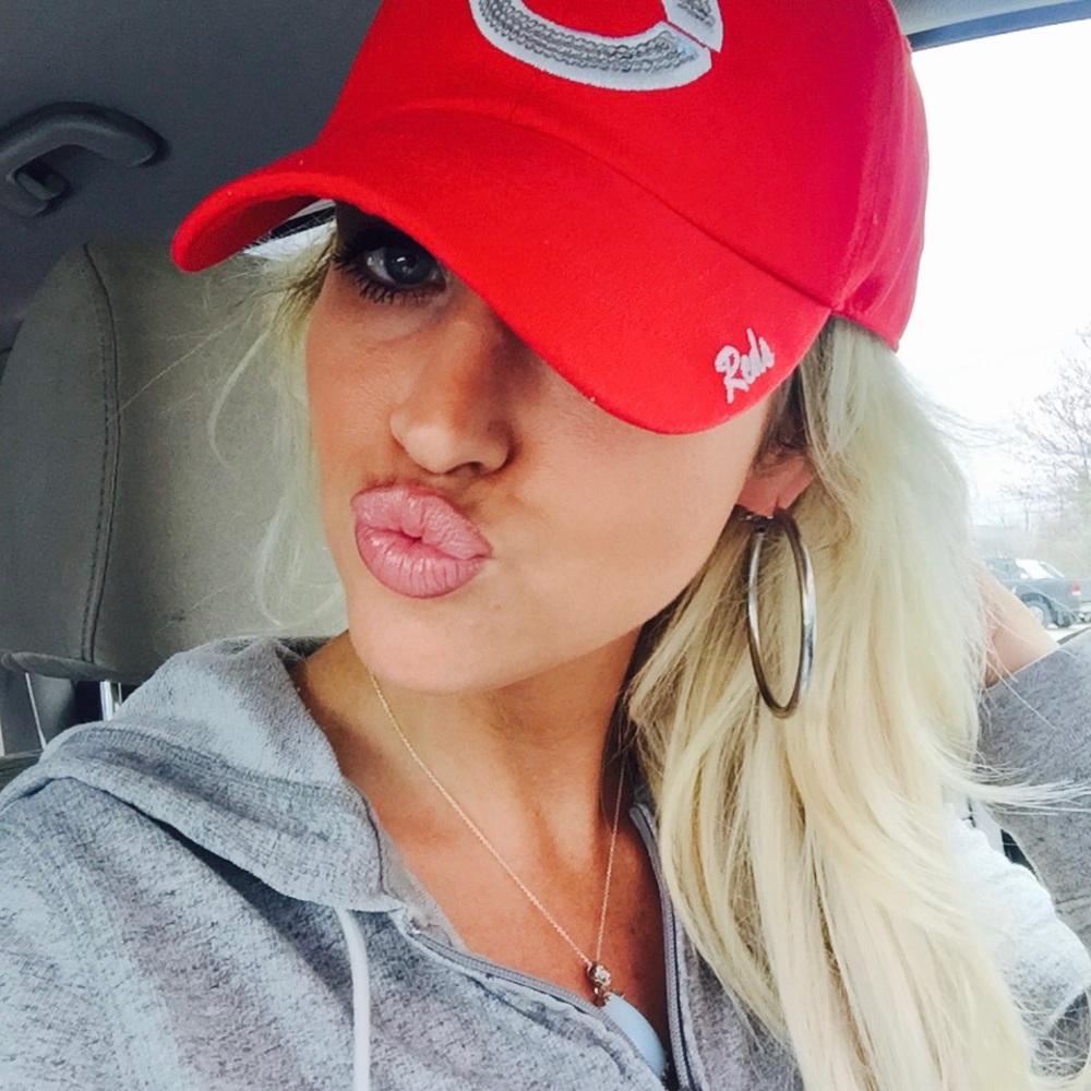 Meet your Posher, Aimee