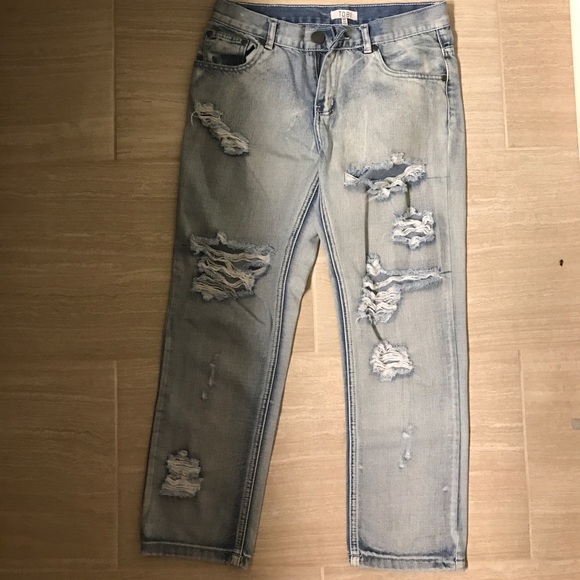 TOBI - Distressed Boyfriend Jeans - Picture 1 of 2