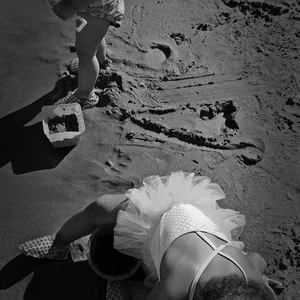 Meet your Posher, Ebony